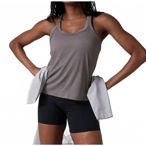 VUORI Tops - NEW VUORI lux racerback tank top in chia